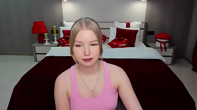 shy  lady online show from 02/25/25, 09:48