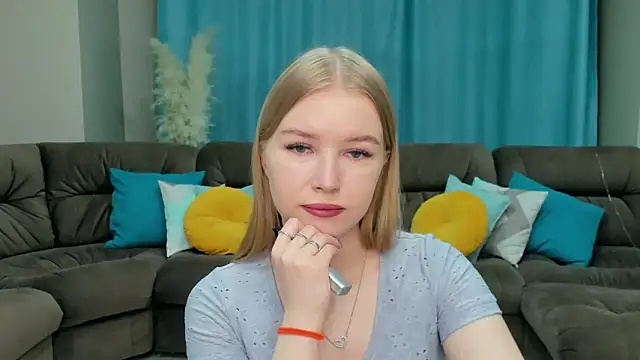 shy  lady online show from 03/06/25, 03:02