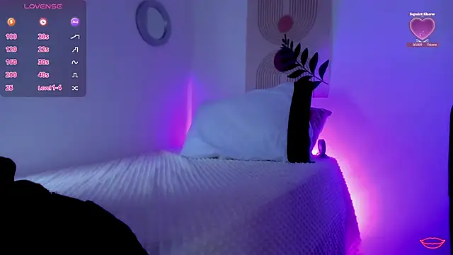 Snapshot of samy_lewis chatting on 02/12/26, 12:49 samy lewis online show from 02/12/26, 12:49