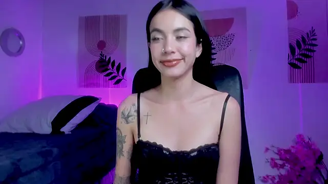 Snapshot of samy_lewis chatting on 01/19/26, 05:55 samy lewis online show from 01/19/26, 05:55