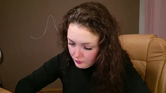 GloriNichols online show from 10/25/25, 05:06