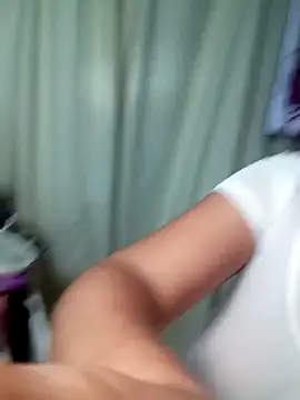 Kyara Queen online show from 12/19/25, 07:49