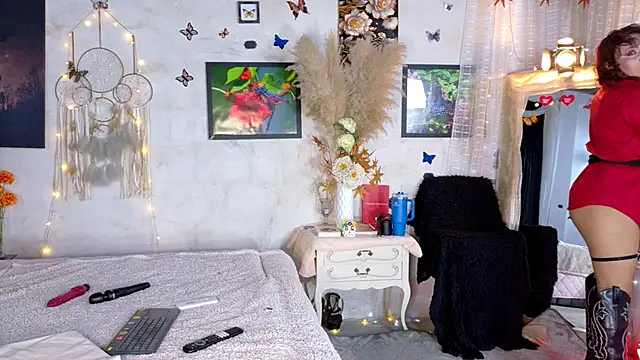 Kyara Queen online show from 04/09/26, 06:03