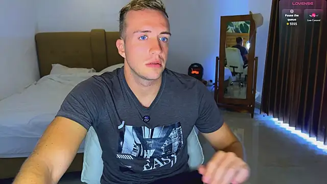 tommy cumfinger online show from 04/18/26, 01:30