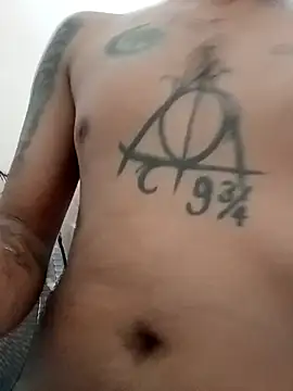 Snapshot of ale3J4a chatting on 10/11/25, 05:25 ale3J4a online show from 10/11/25, 05:25