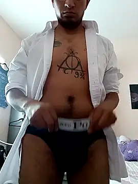 Snapshot of ale3J4a chatting on 03/09/25, 09:46 ale3J4a online show from 03/09/25, 09:46