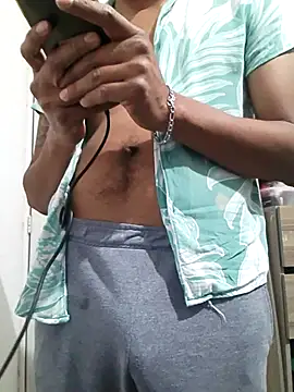 Snapshot of ale3J4a chatting on 02/28/25, 06:21 ale3J4a online show from 02/28/25, 06:21