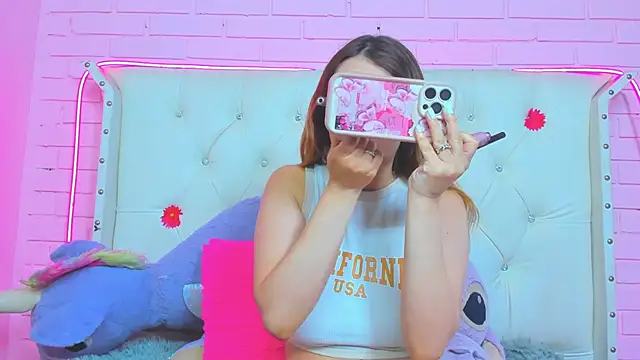 Melissa walker  online show from 11/12/25, 11:47