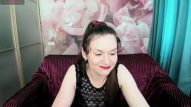 AriaGray online show from 06/27/26, 07:58