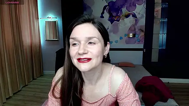 AriaGray online show from 05/30/26, 07:36