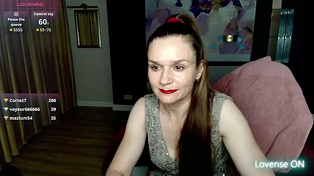 AriaGray online show from 06/14/26, 09:05