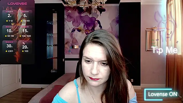 AriaGray online show from 09/15/25, 01:33