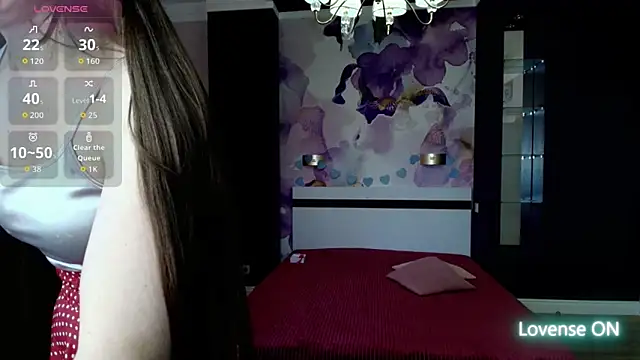 AriaGray online show from 04/09/26, 12:44