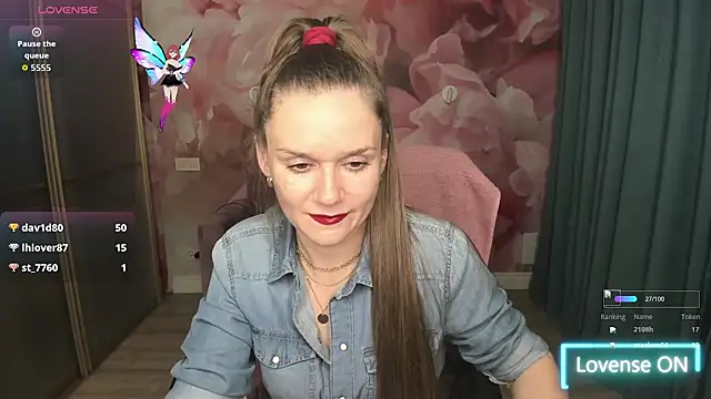 AriaGray online show from 10/29/25, 08:08