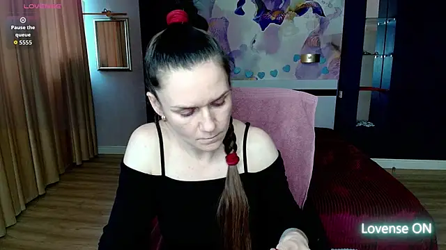 AriaGray online show from 02/16/26, 01:32