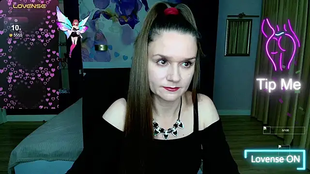 AriaGray online show from 10/11/25, 11:39