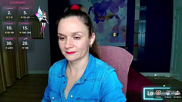 AriaGray online show from 11/22/25, 03:22