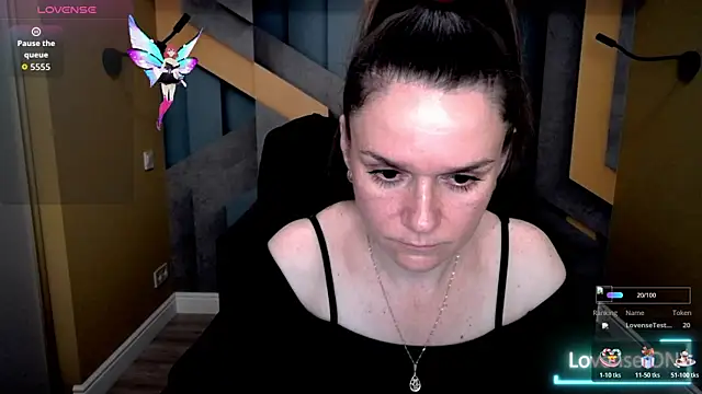 AriaGray online show from 11/27/25, 01:55