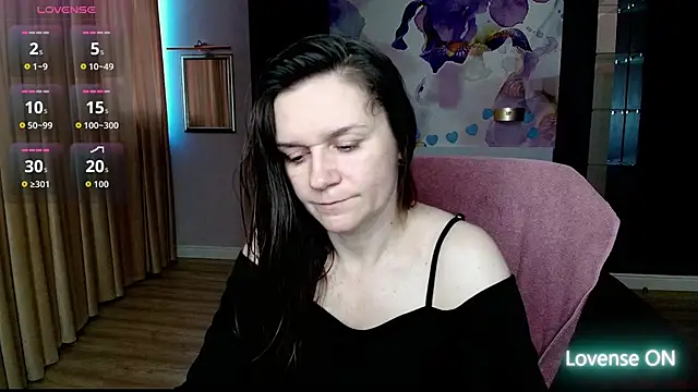 AriaGray online show from 03/04/26, 07:16