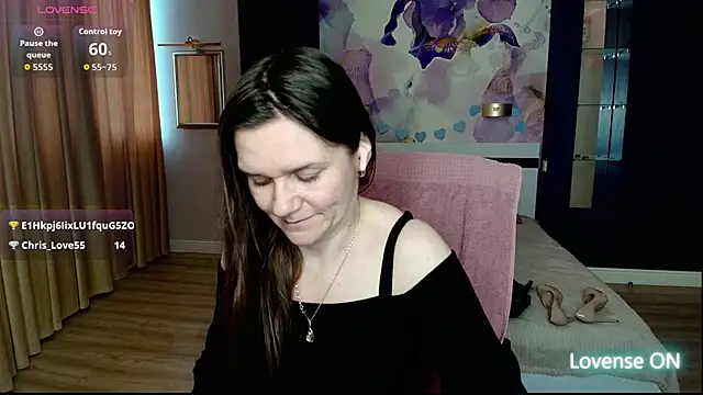 AriaGray online show from 03/25/26, 07:19