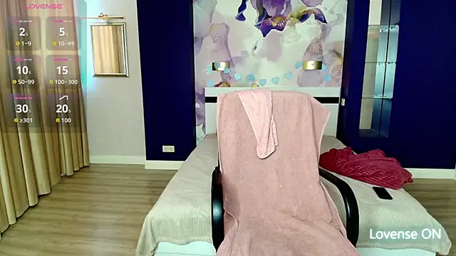 AriaGray online show from 03/11/26, 07:02