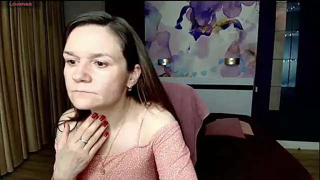 AriaGray online show from 04/14/26, 12:15