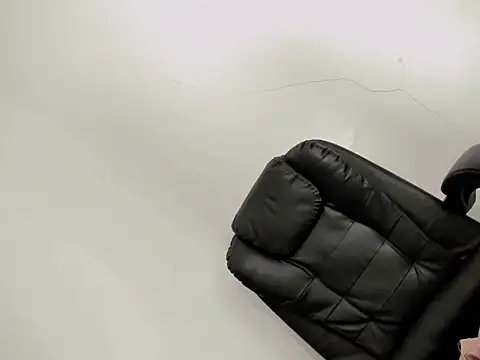 Selene14 online show from 03/29/26, 04:52