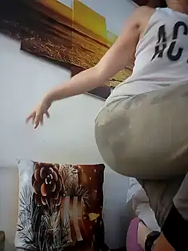 Snapshot of AbbyBaker222 chatting on 12/27/24, 05:52 AbbyBaker222 online show from 12/27/24, 05:52