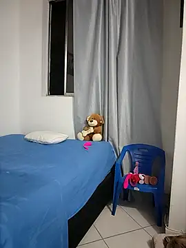 Snapshot of AbbyBaker222 chatting on 11/08/25, 05:33 AbbyBaker222 online show from 11/08/25, 05:33