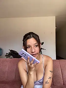 FerneyManti online show from 05/01/26, 03:06