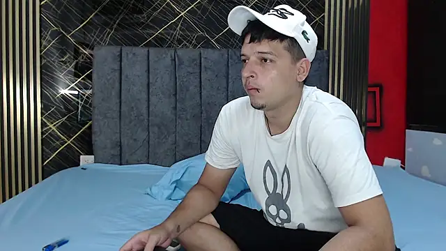 FerneyManti online show from 03/31/26, 01:57