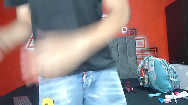 FerneyManti online show from 10/24/25, 01:10