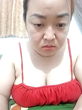 Snapshot of VyOanh2K chatting on 02/21/26, 05:15 VyOanh2K online show from 02/21/26, 05:15