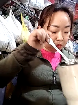 VyOanh2K online show from 03/22/25, 03:52