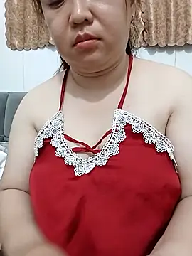 Snapshot of VyOanh2K chatting on 07/10/26, 04:29 VyOanh2K online show from 07/10/26, 04:29