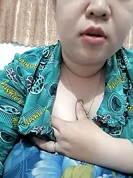 VyOanh2K online show from 10/19/25, 07:11