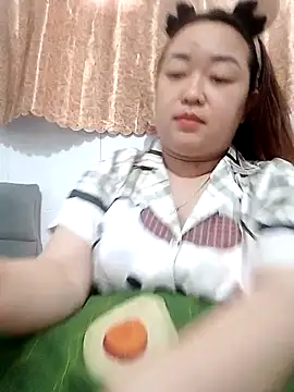 VyOanh2K online show from 10/04/25, 06:37