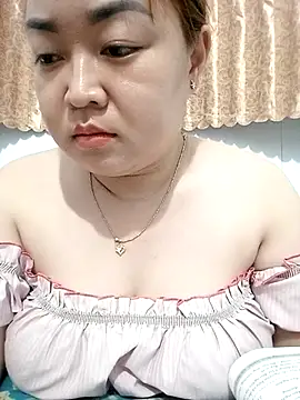 VyOanh2K online show from 11/01/25, 04:34