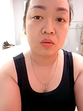 VyOanh2K online show from 03/21/25, 09:01