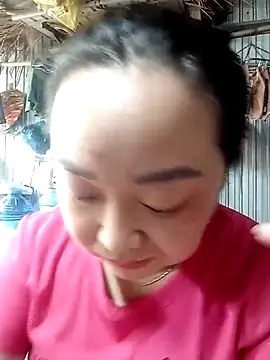 VyOanh2K online show from 10/02/25, 02:26