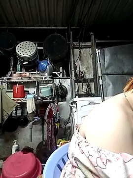 Snapshot of VyOanh2K chatting on 02/04/26, 03:40 VyOanh2K online show from 02/04/26, 03:40