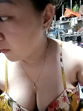 VyOanh2K online show from 11/25/25, 03:34