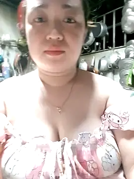 VyOanh2K online show from 09/15/25, 01:11