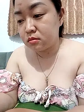 VyOanh2K online show from 10/06/25, 03:02