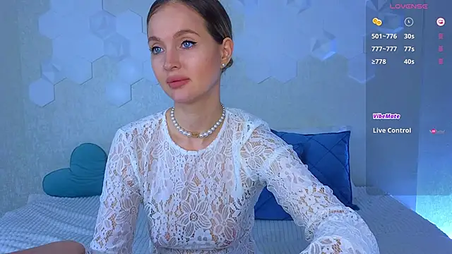 Lynna Sparks online show from 04/26/26, 02:09