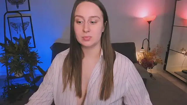 Lattea online show from 11/13/25, 10:46