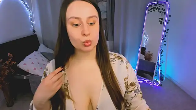 Lattea online show from 03/07/26, 06:09