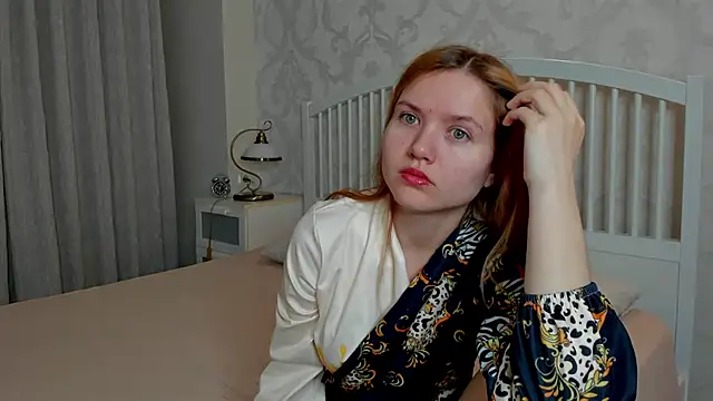 Eva  Lewis online show from 04/29/26, 04:05