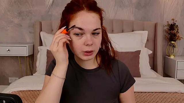 DeniseReese online show from 11/02/25, 02:16