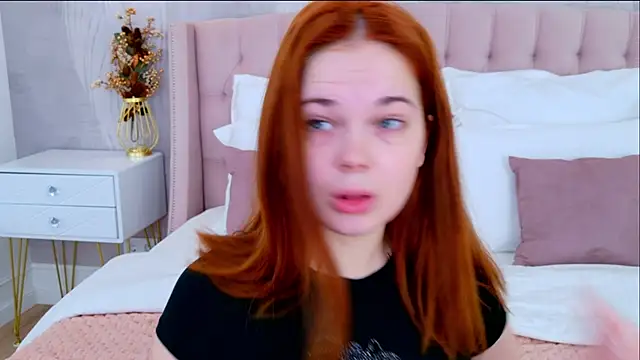 DeniseReese online show from 11/05/25, 02:47